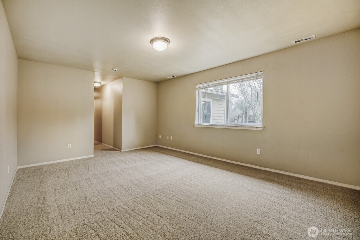 13421 Des Moines Memorial Drive S, Burien, WA 98168