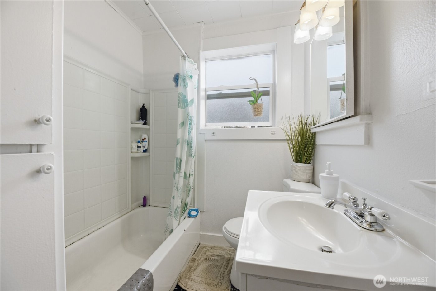 1134 Fawcett Avenue , Tacoma, WA 98402