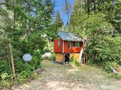 623 208th Avenue NW, Lakebay, WA 98349