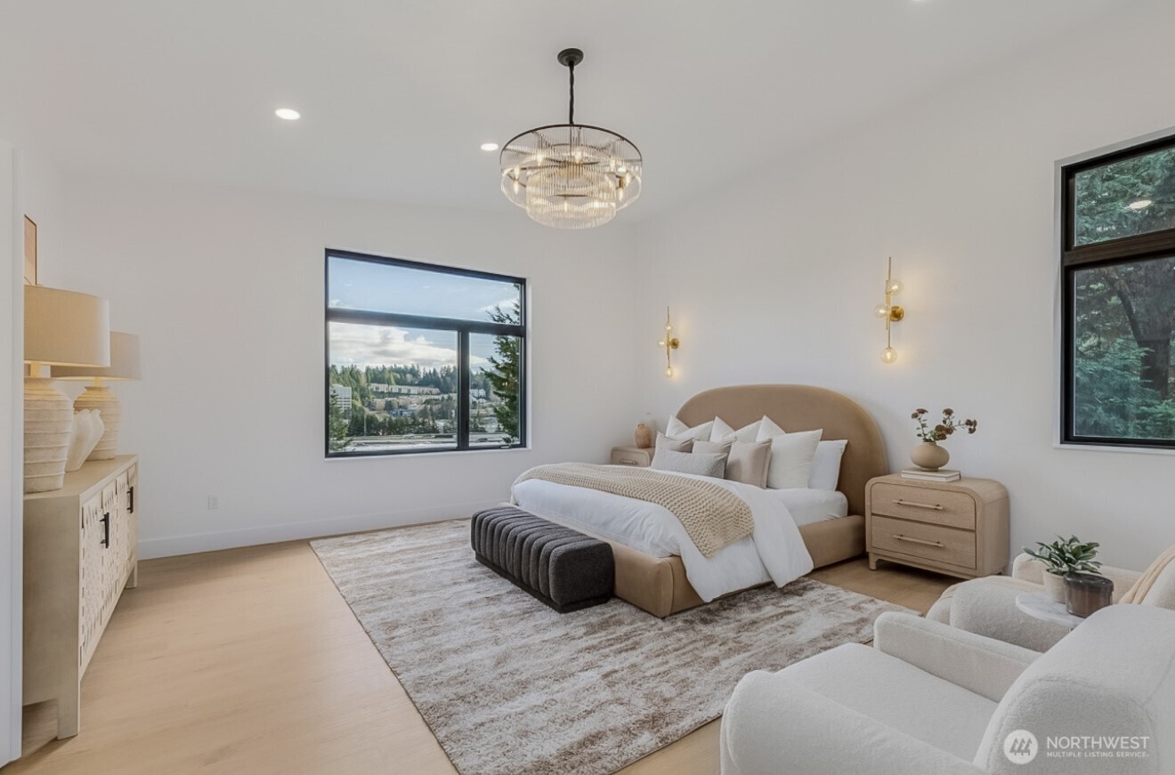 3695 122nd Avenue SE, Bellevue, WA 98006