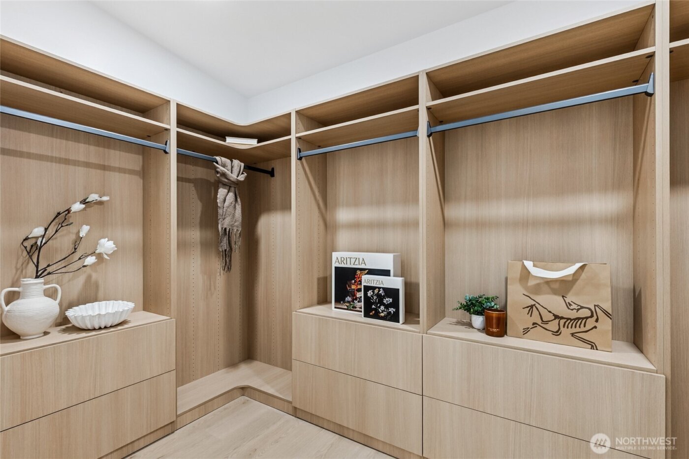 3695 122nd Avenue SE, Bellevue, WA 98006