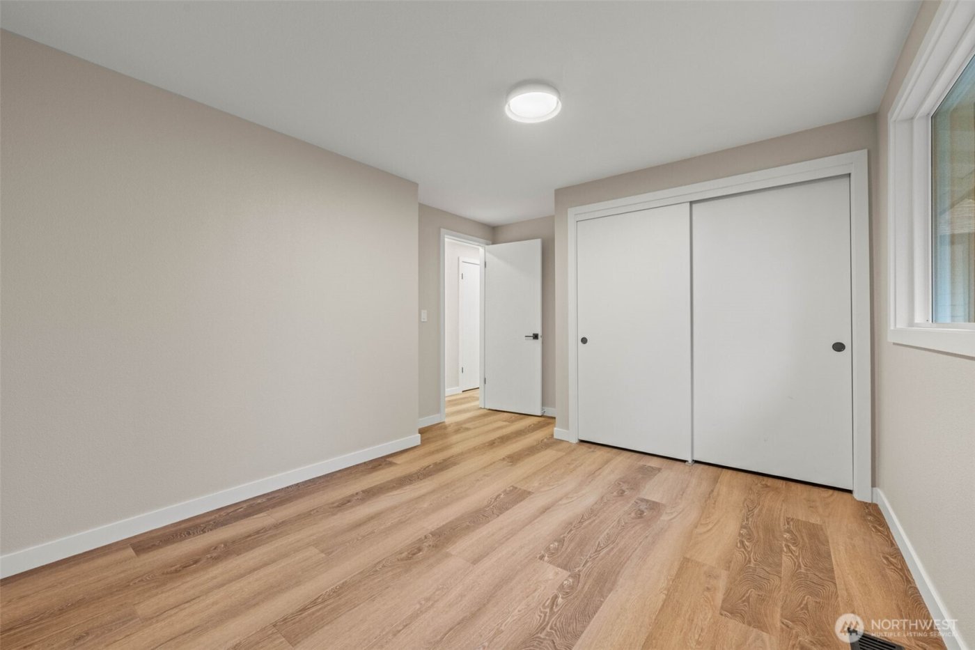 5208 66th Avenue W, University Place, WA 98467