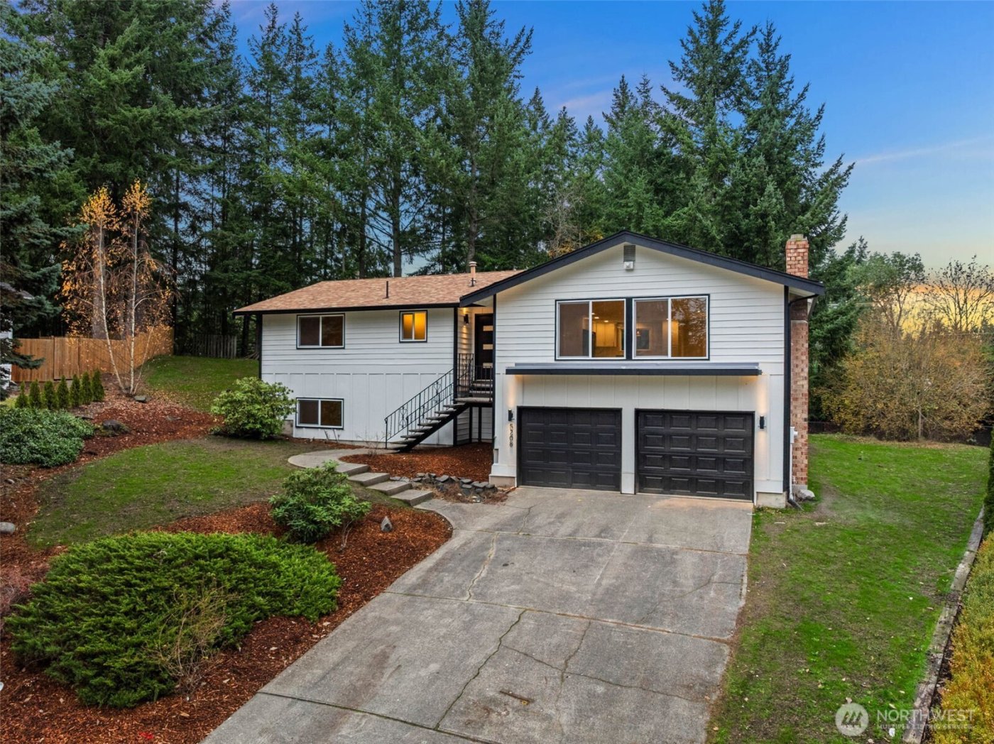 5208 66th Avenue W, University Place, WA 98467