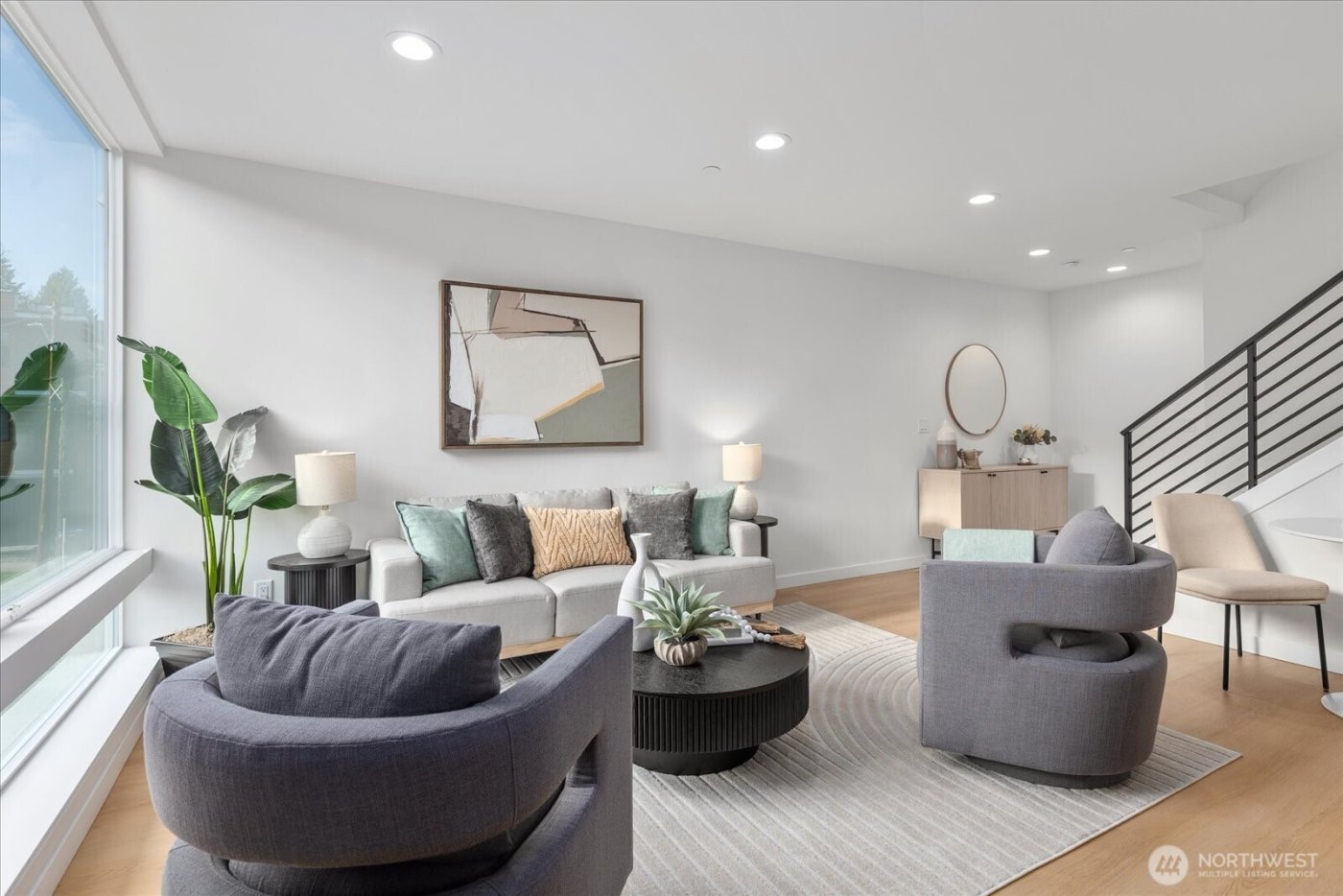 3114 Queen Anne Avenue N, Seattle, WA 98119