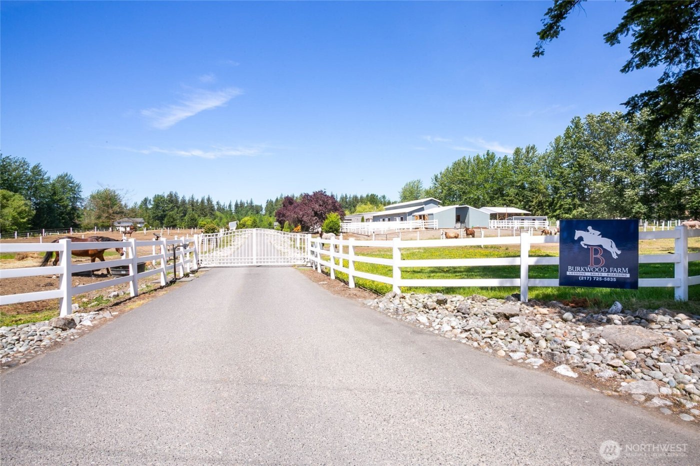 2176 Burk Road , Blaine, WA 98230