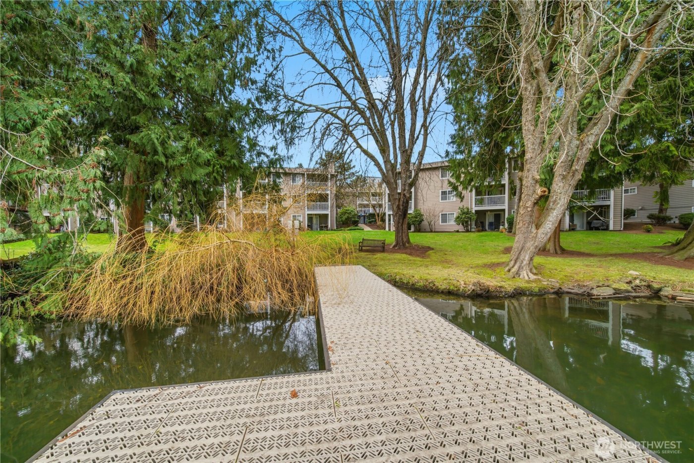 1144 N 198th Street #E304, Shoreline, WA 98133-3650