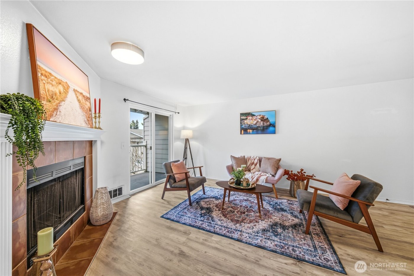 1144 N 198th Street #E304, Shoreline, WA 98133-3650