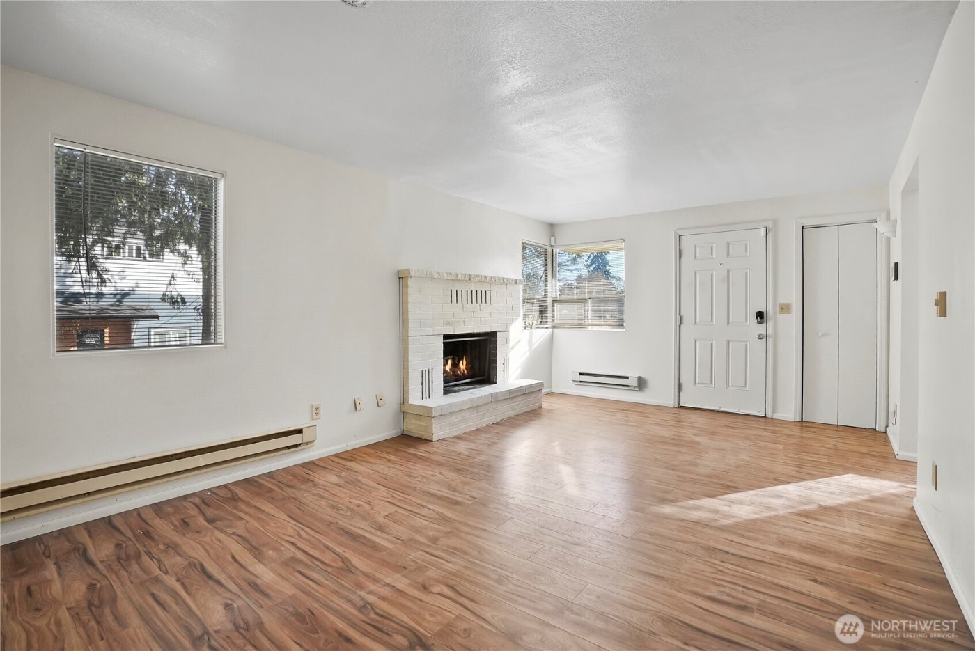 2524 NE 130th Street , Seattle, WA 98125