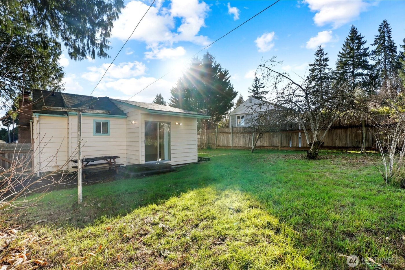 2524 NE 130th Street , Seattle, WA 98125