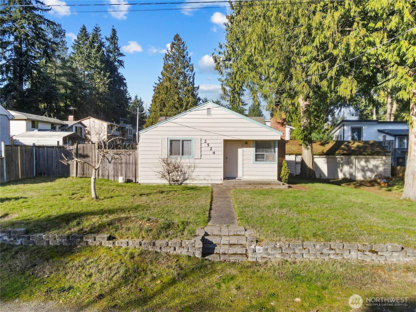 2524 NE 130th Street , Seattle, WA 98125