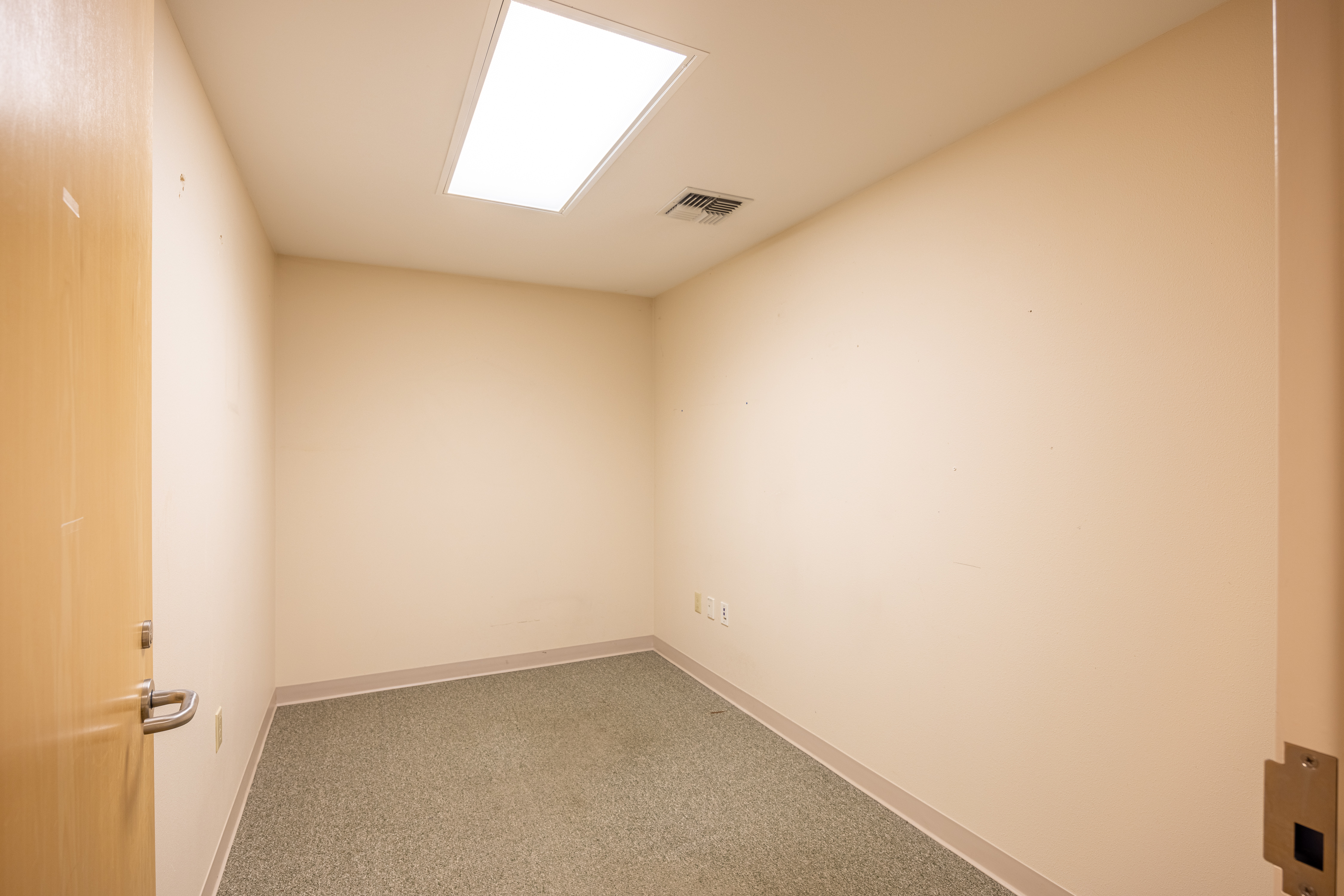 811 Georgiana St B & C