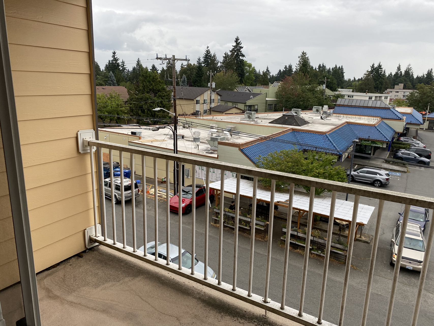 12000 15th Ave NE 39