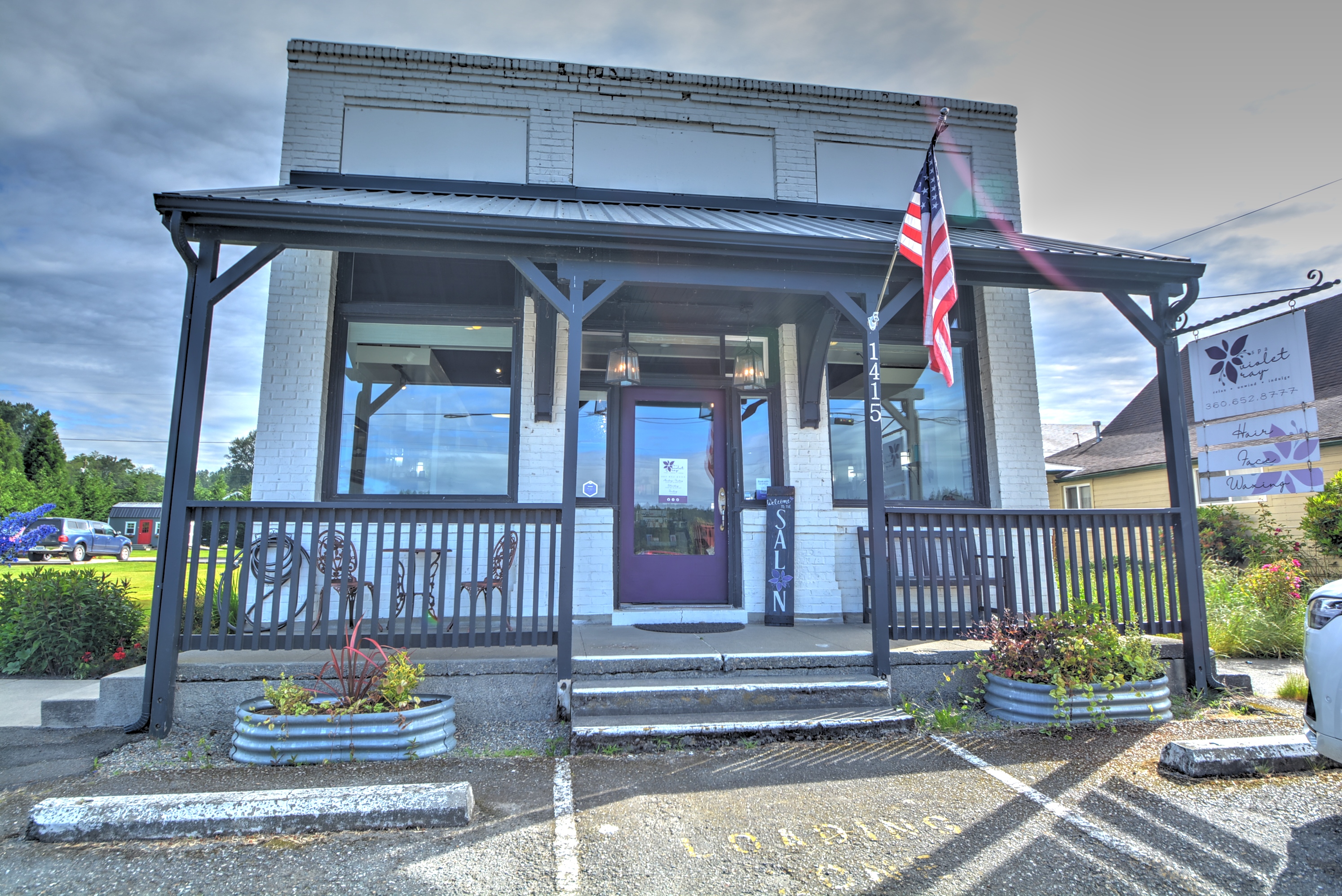 1415 Pioneer Hwy