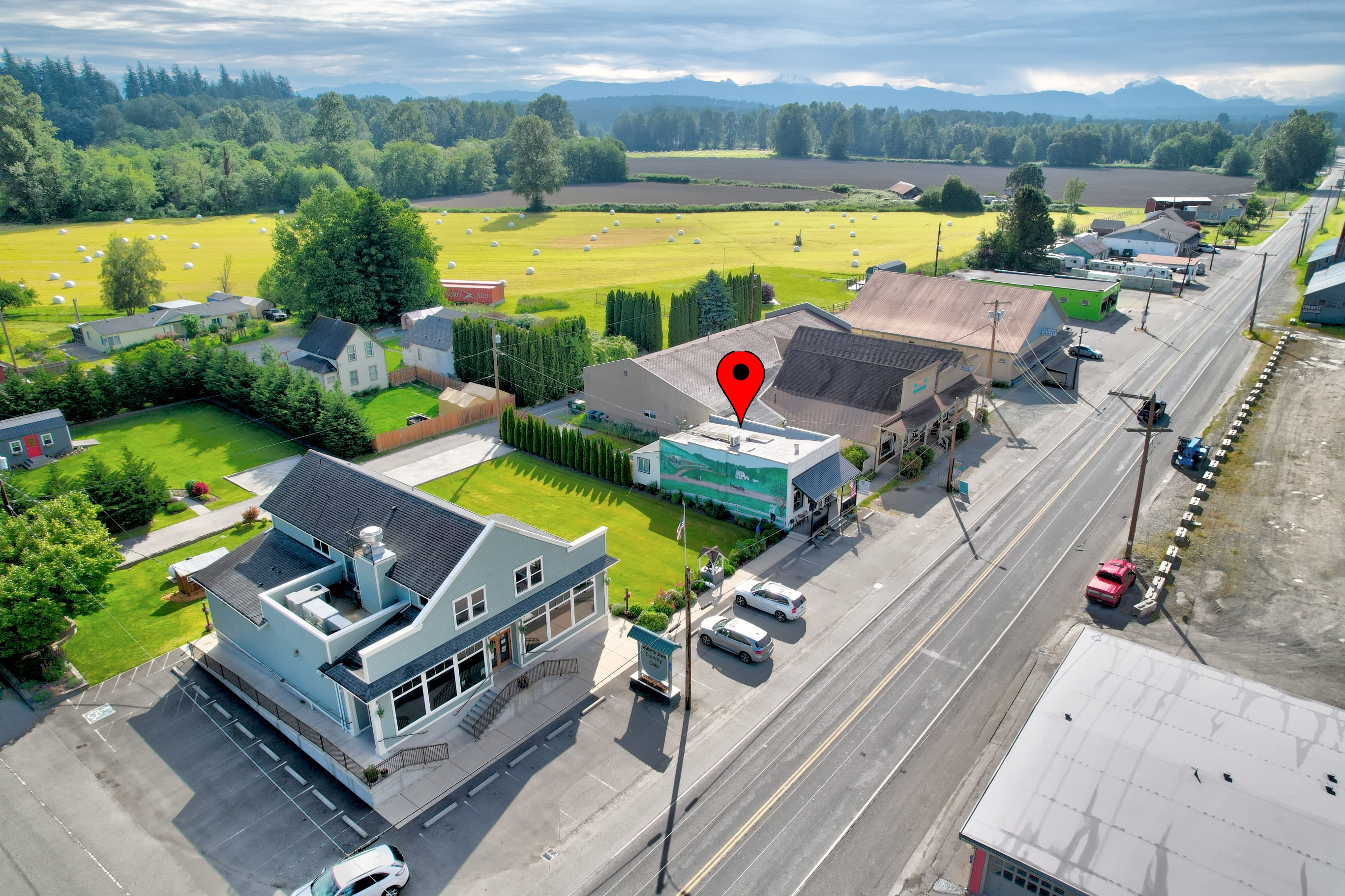 1415 Pioneer Hwy