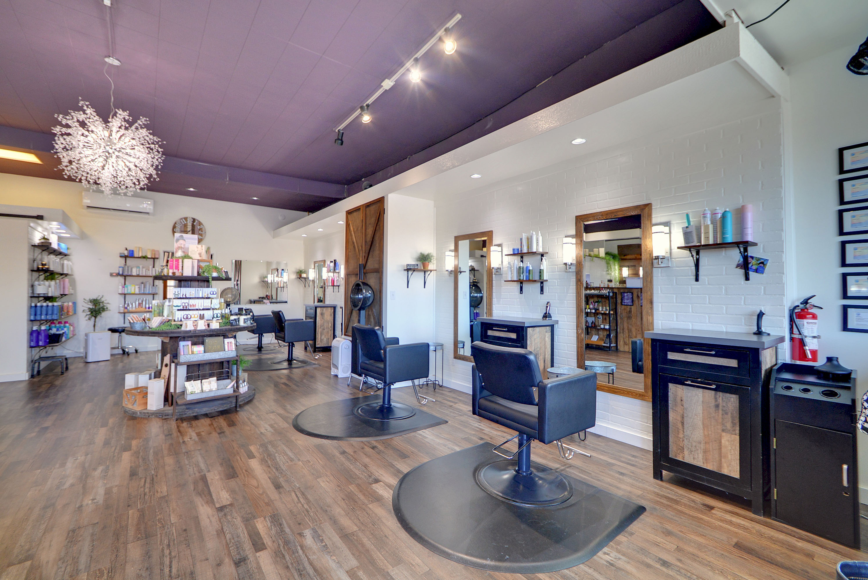 1415 Pioneer Hwy