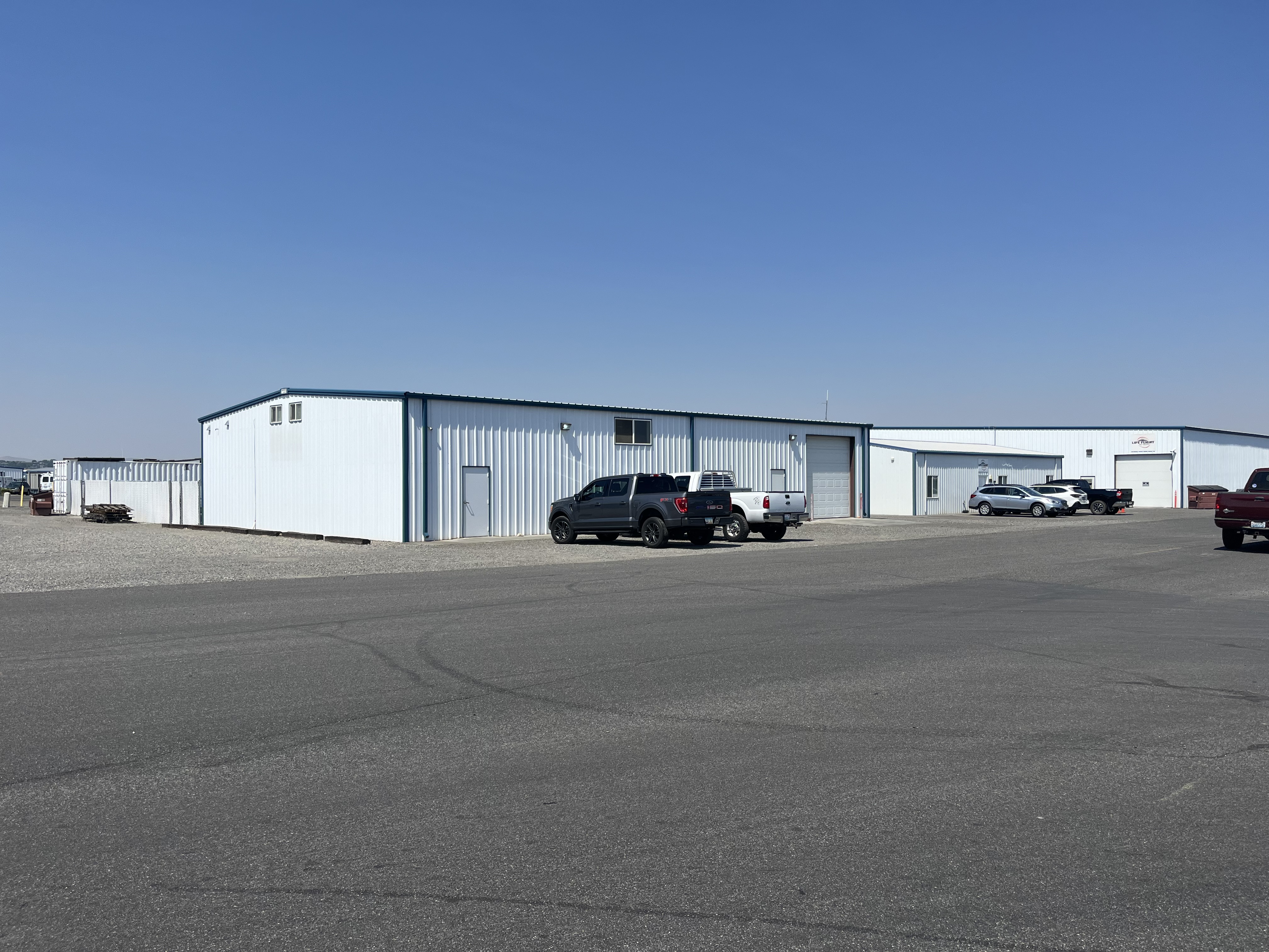 1893 Airport Way & 1941 Terminal Dr