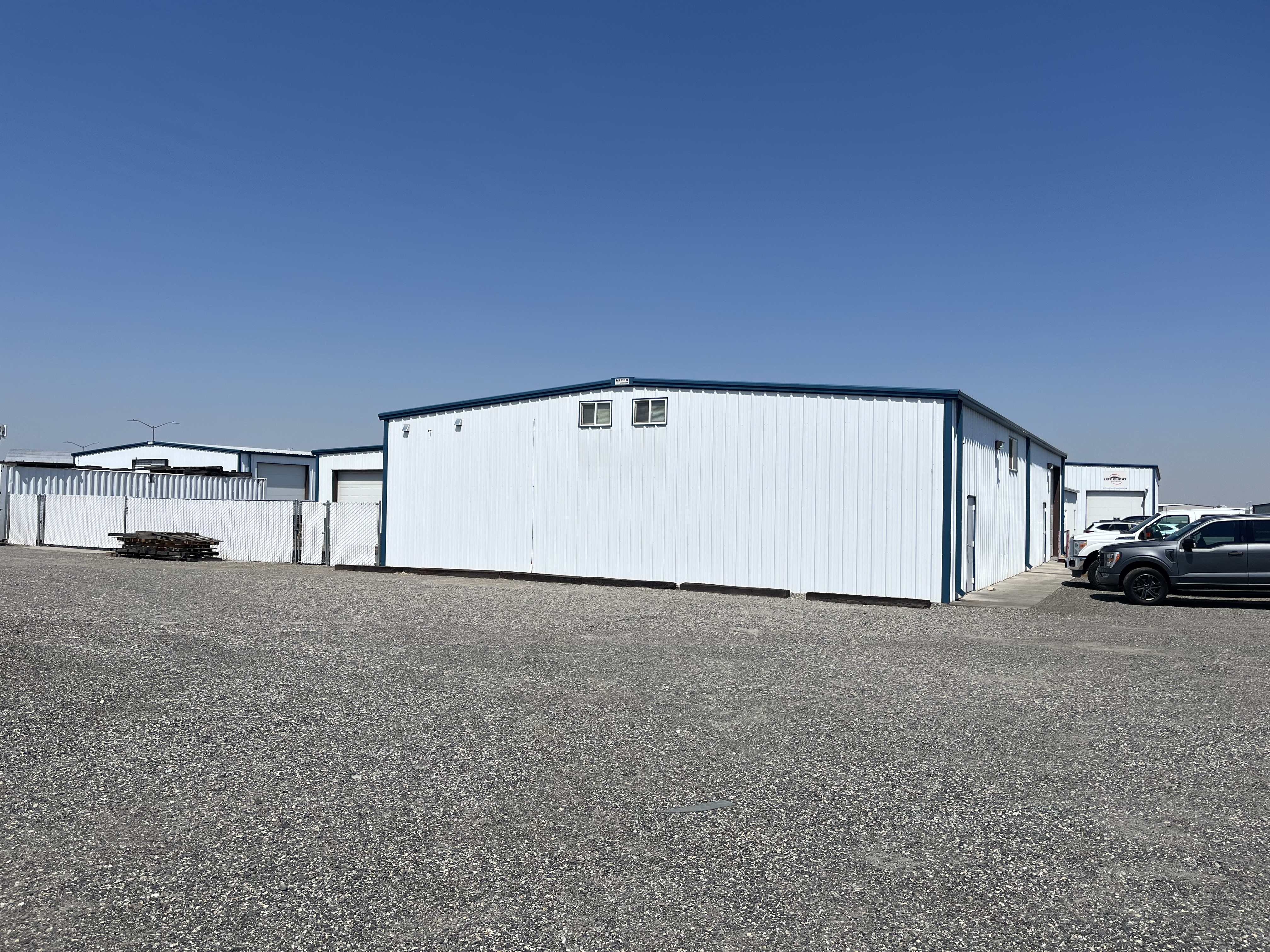 1893 Airport Way & 1941 Terminal Dr