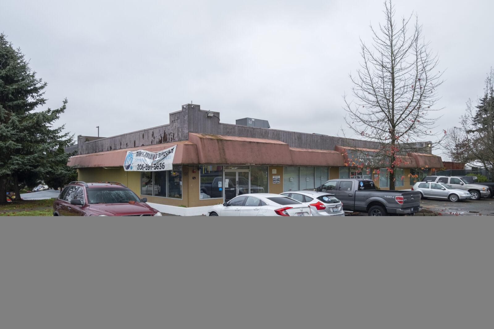 810 N Broadway
