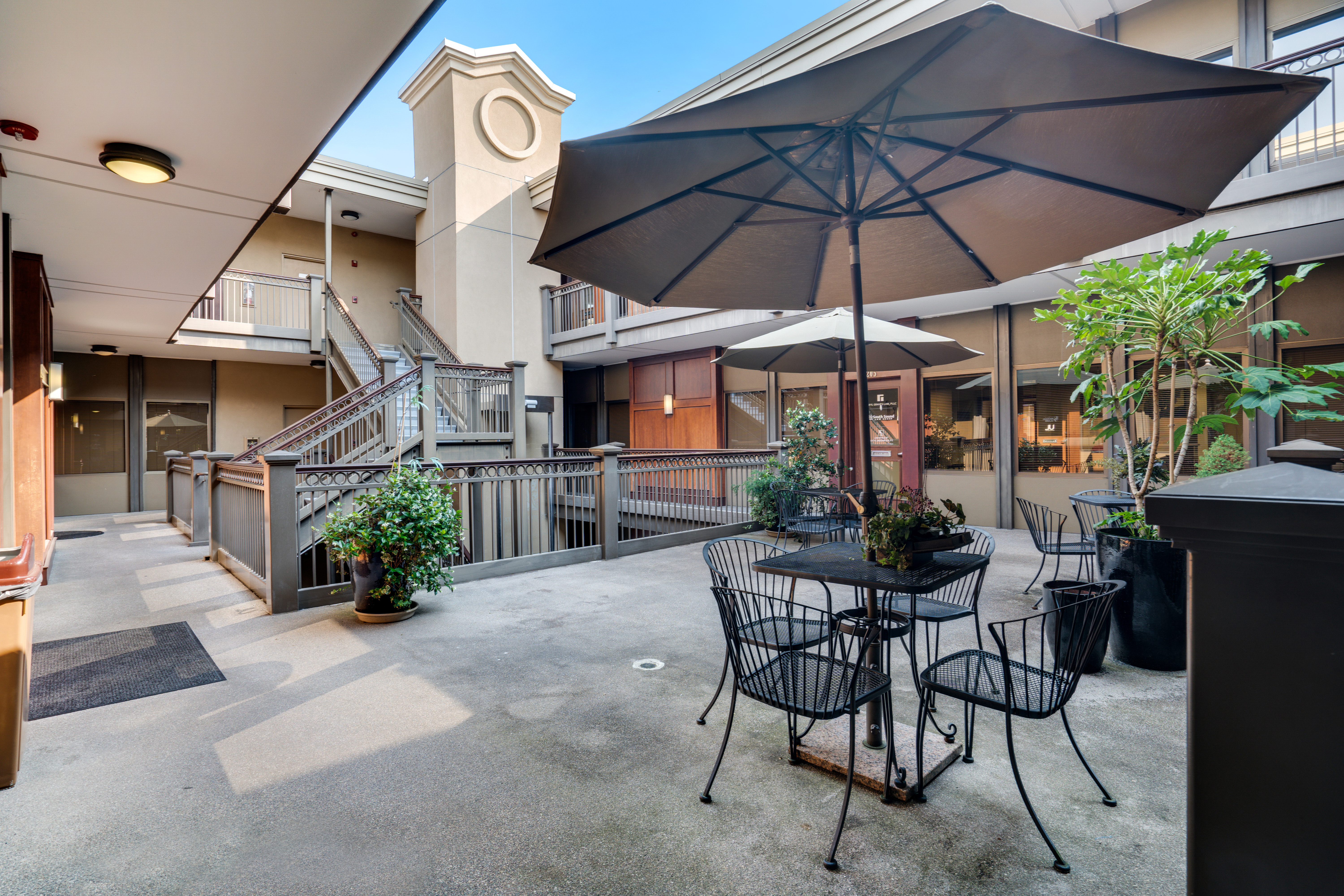705 S 9th St 201
