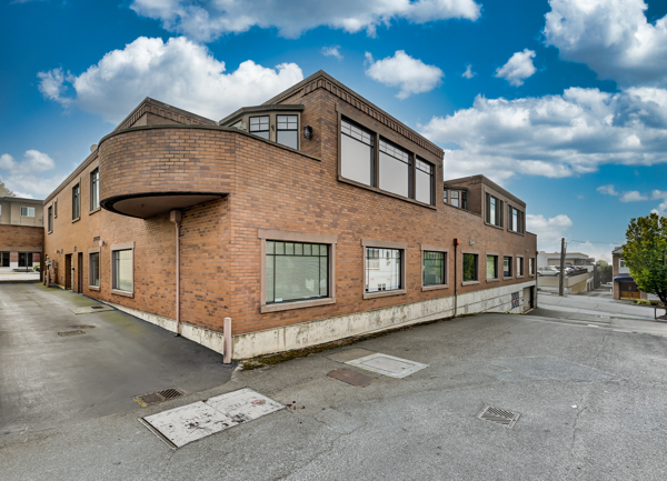 111 Main St A