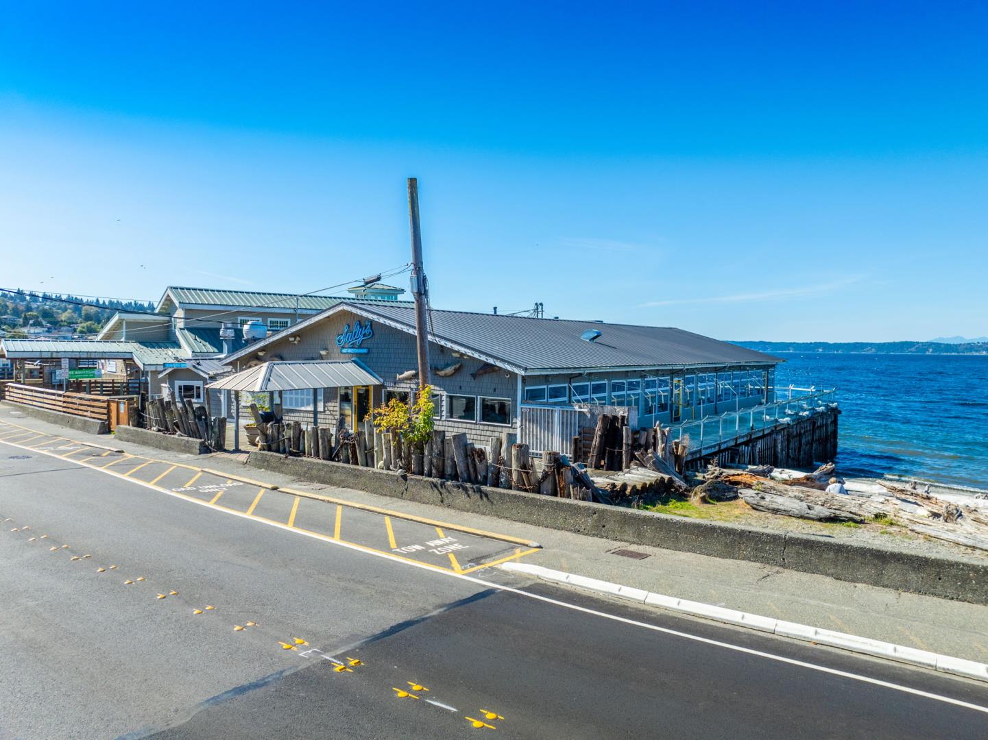 28201 Redondo Beach Dr S