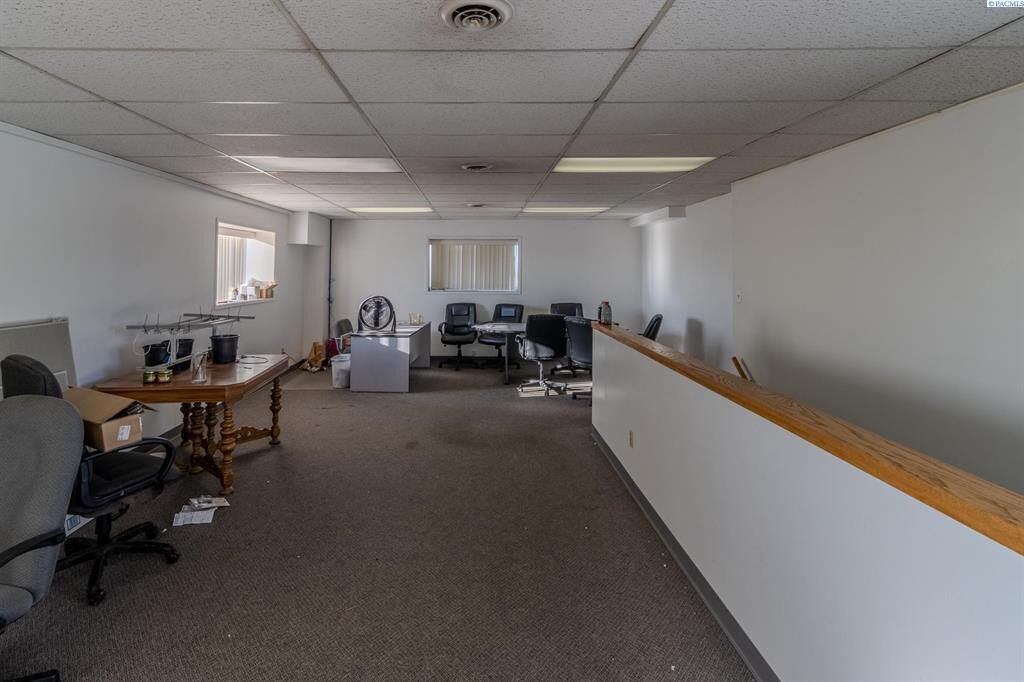 2148 W Hwy 26