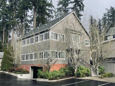 250 Madrona Way NE 110 & 220