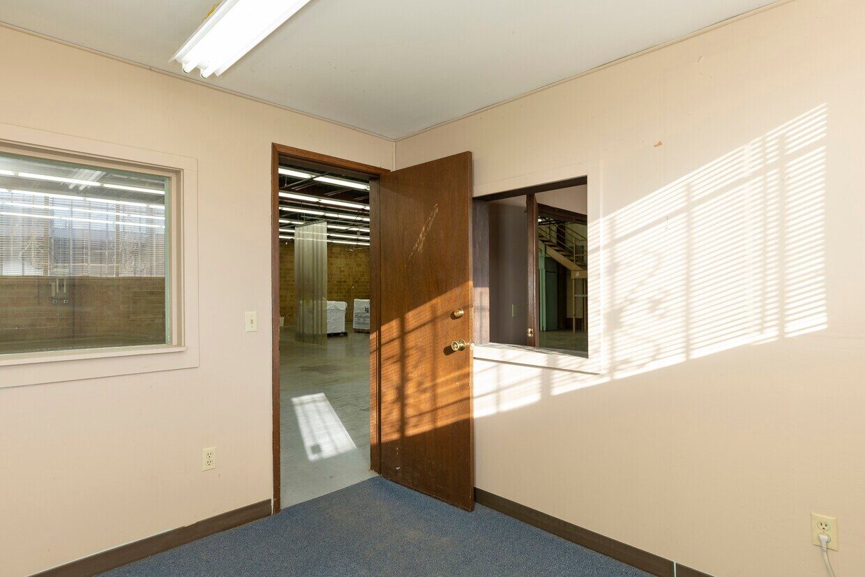 4400 24th Ave W