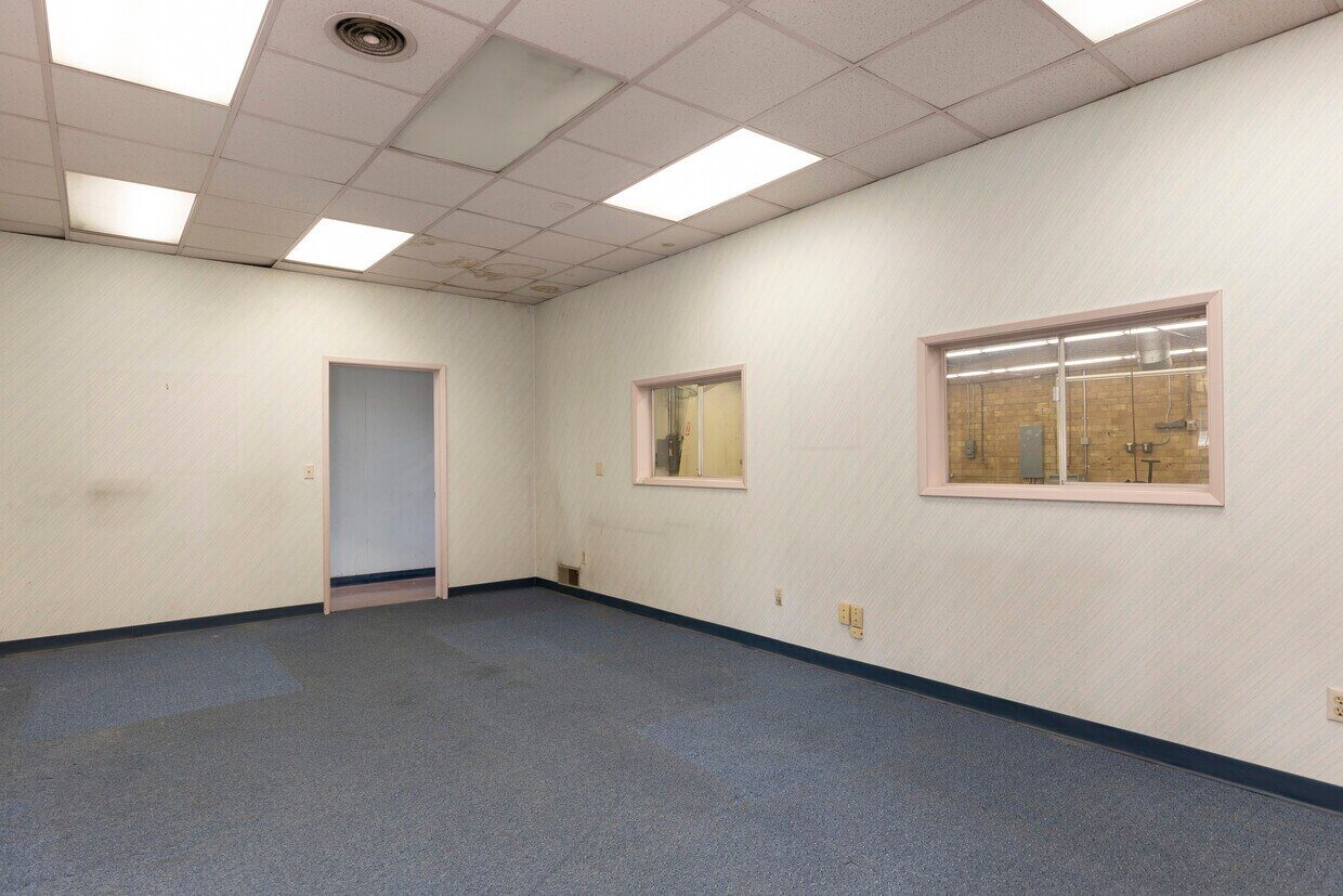 4400 24th Ave W