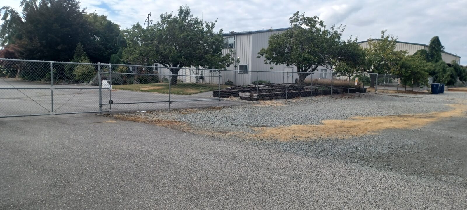 3100 Old Highway 99 South Rd