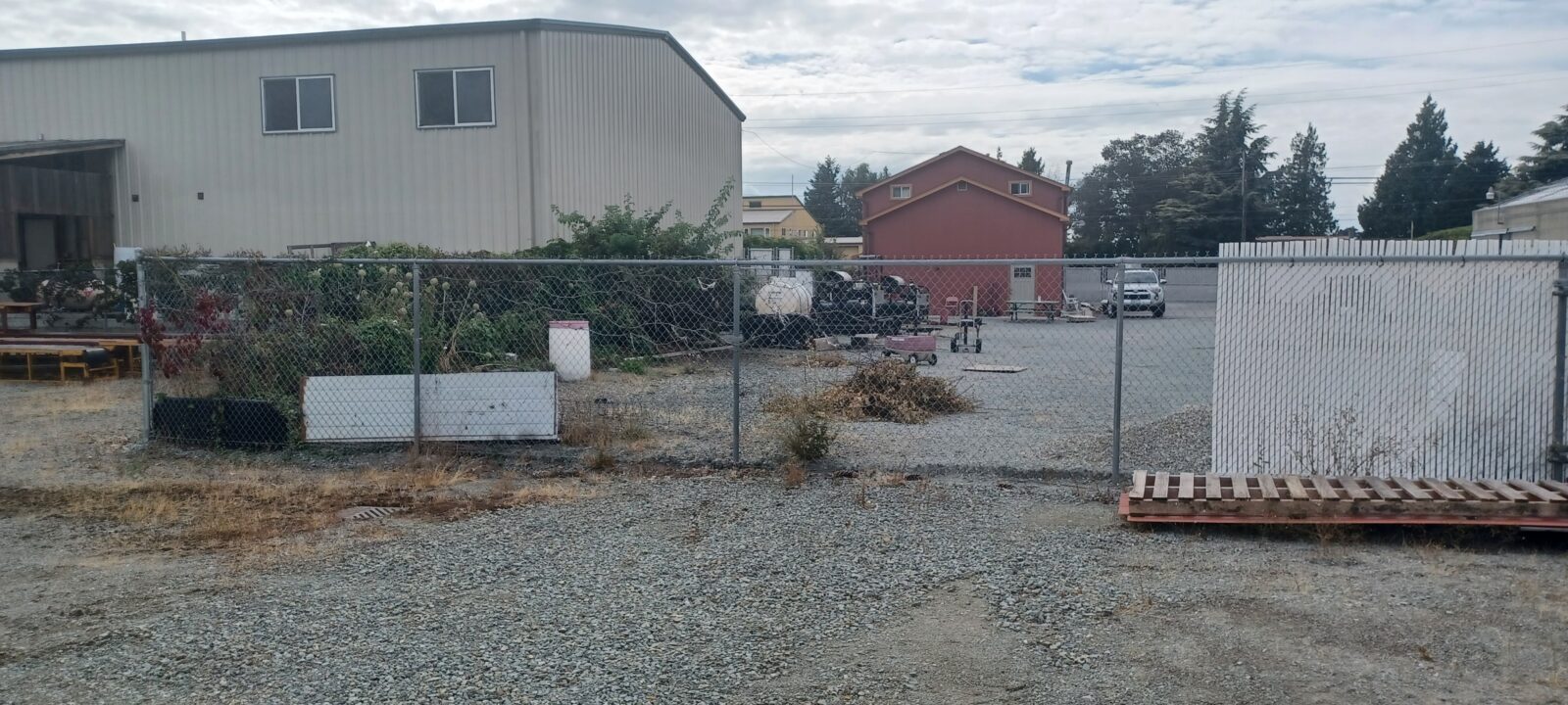 3100 Old Highway 99 South Rd