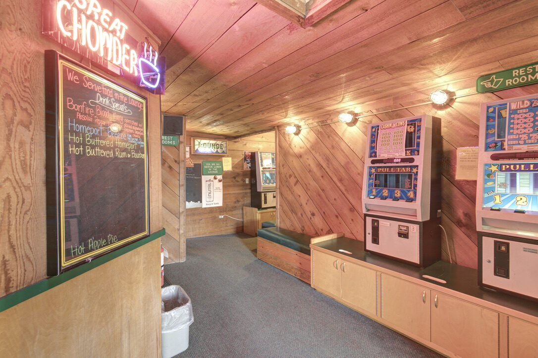 857 Point Brown Ave