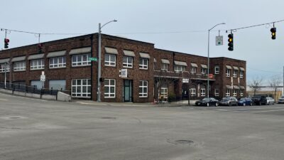 409 Puyallup Ave S