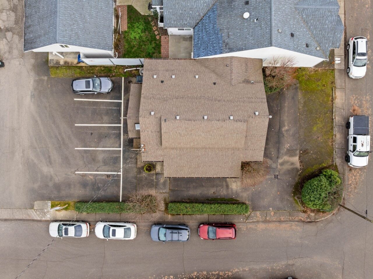 204 Erie St SE