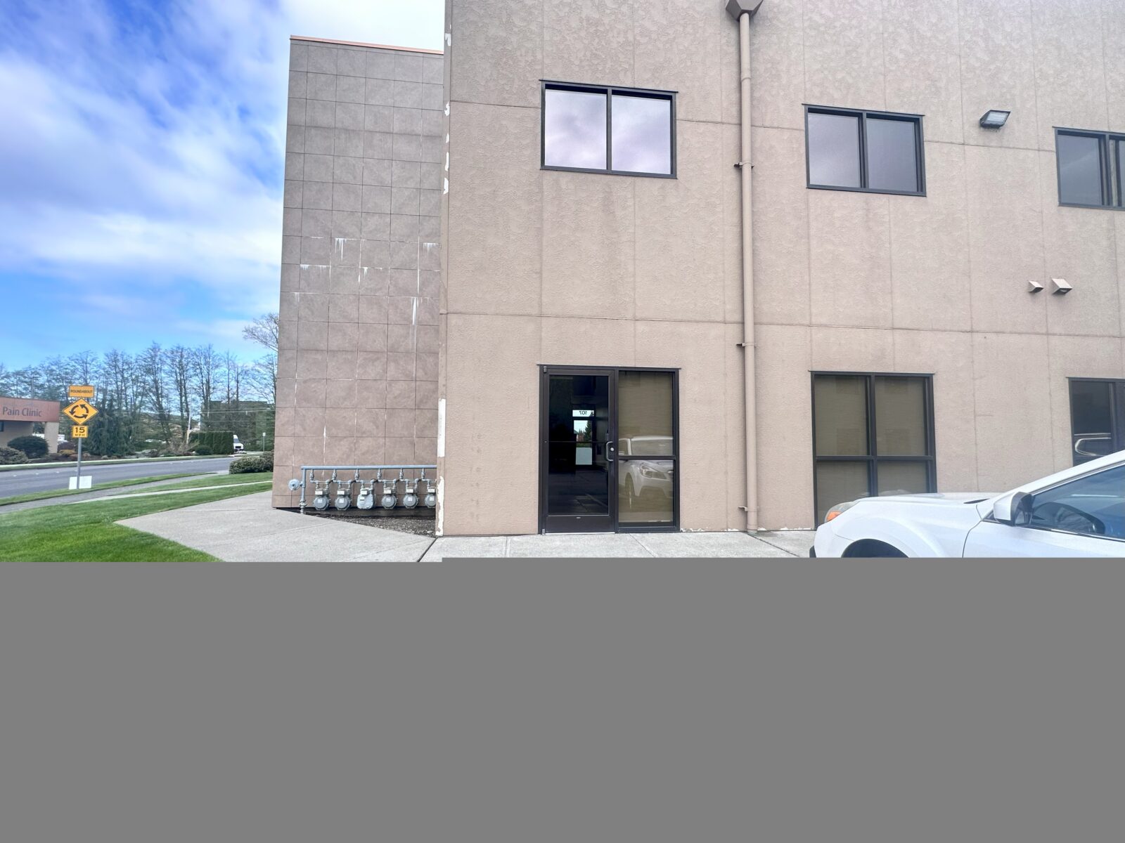 325 E George Hopper Rd 107