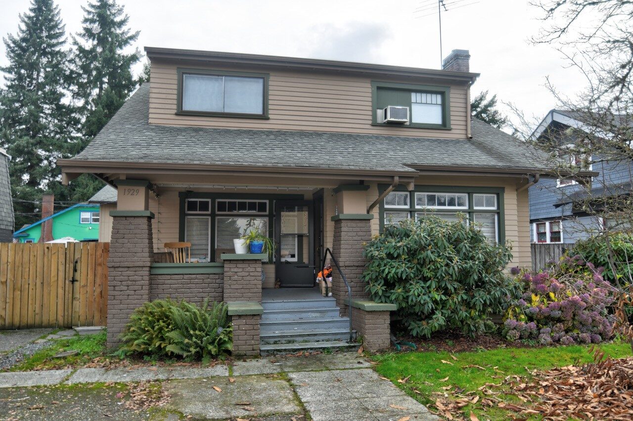 1931 4th Ave E