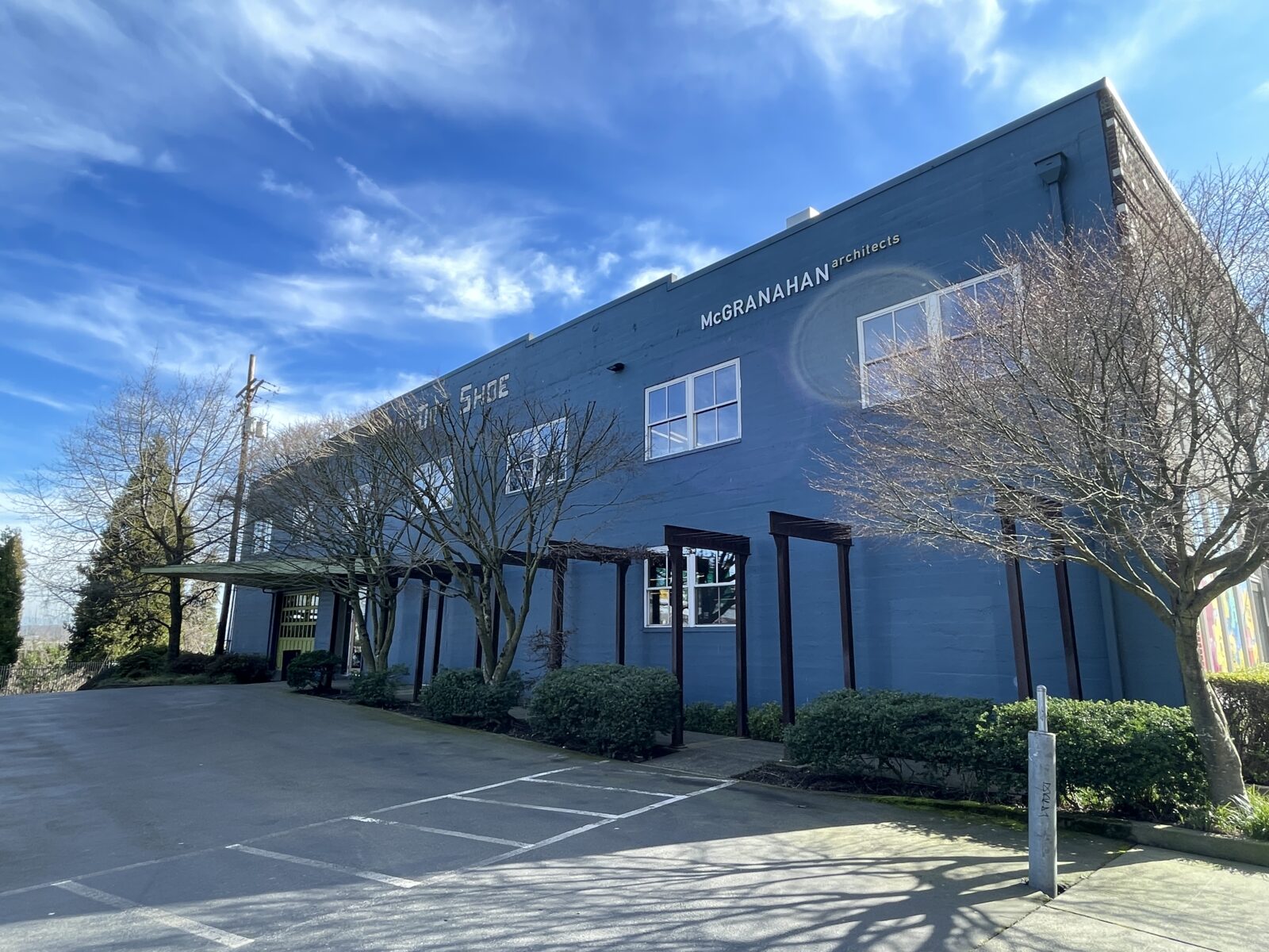2111 Pacific Ave