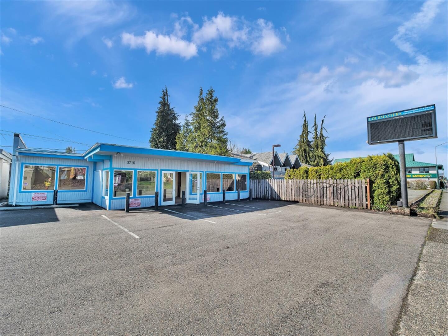 3710 6th Ave