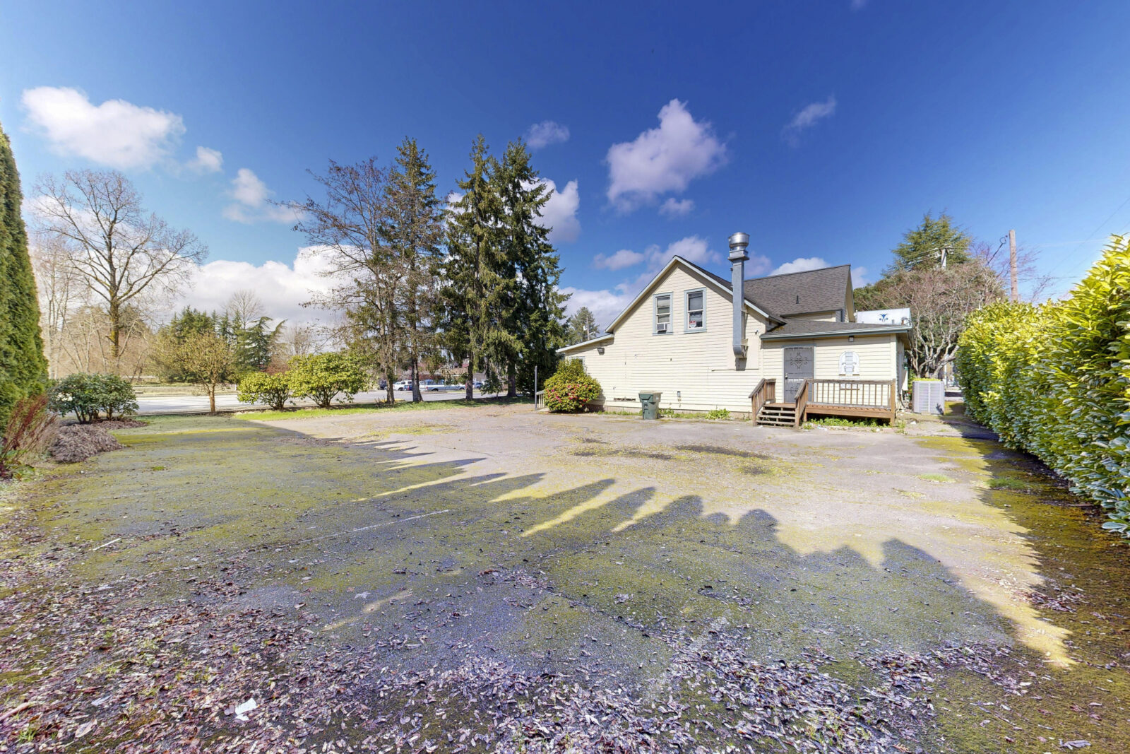 2005 Ascension Ave NW