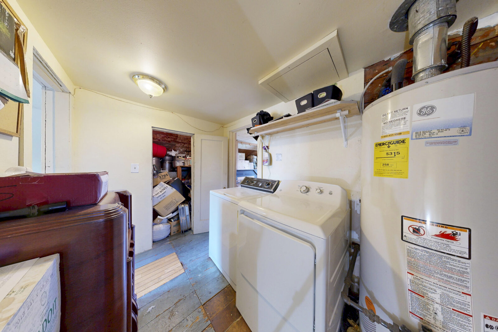 2005 Ascension Ave NW