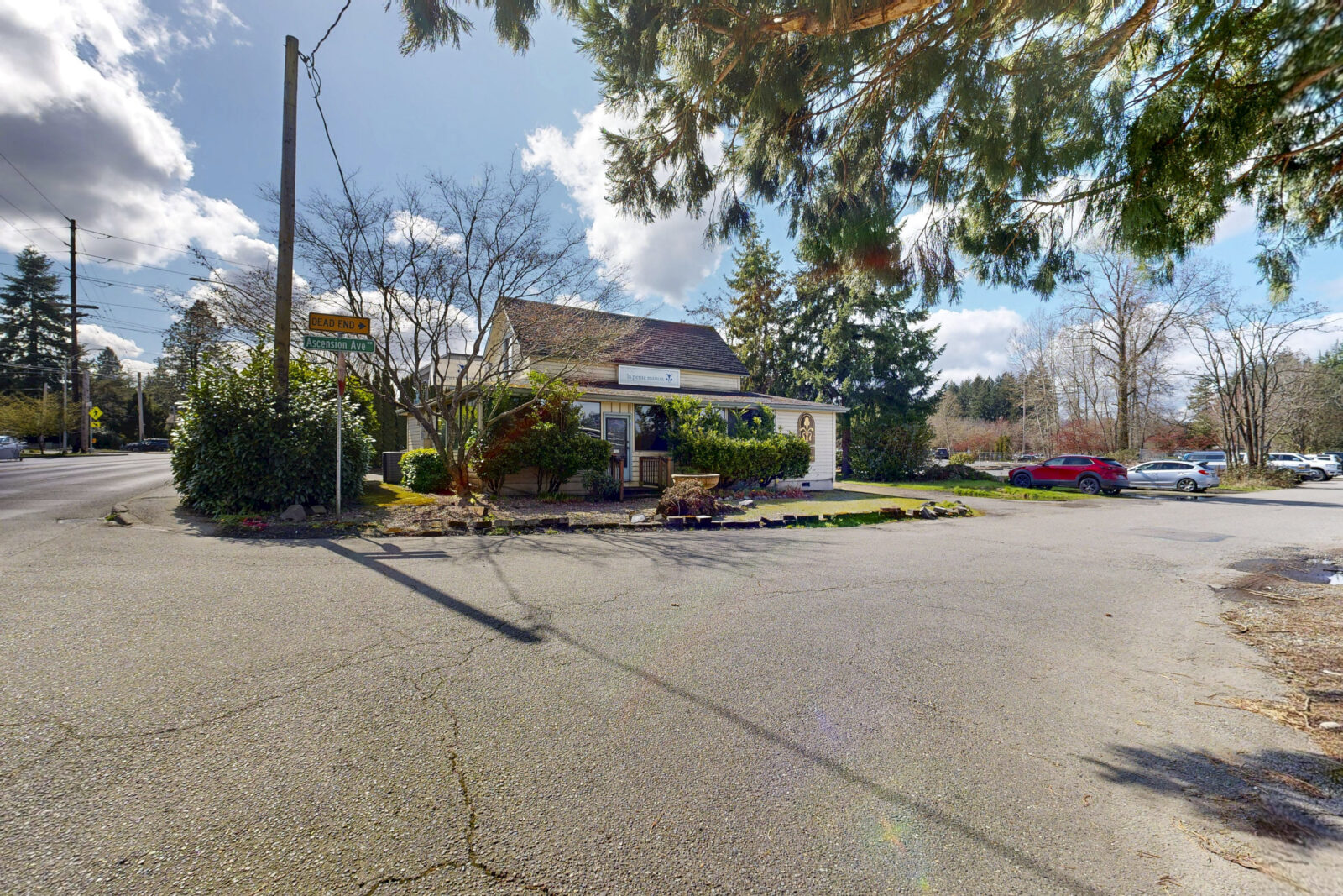 2005 Ascension Ave NW