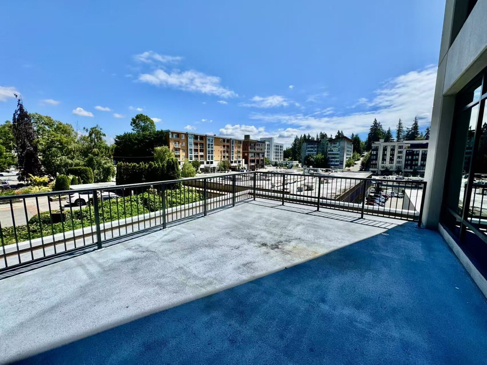 188 106th Ave NE 588