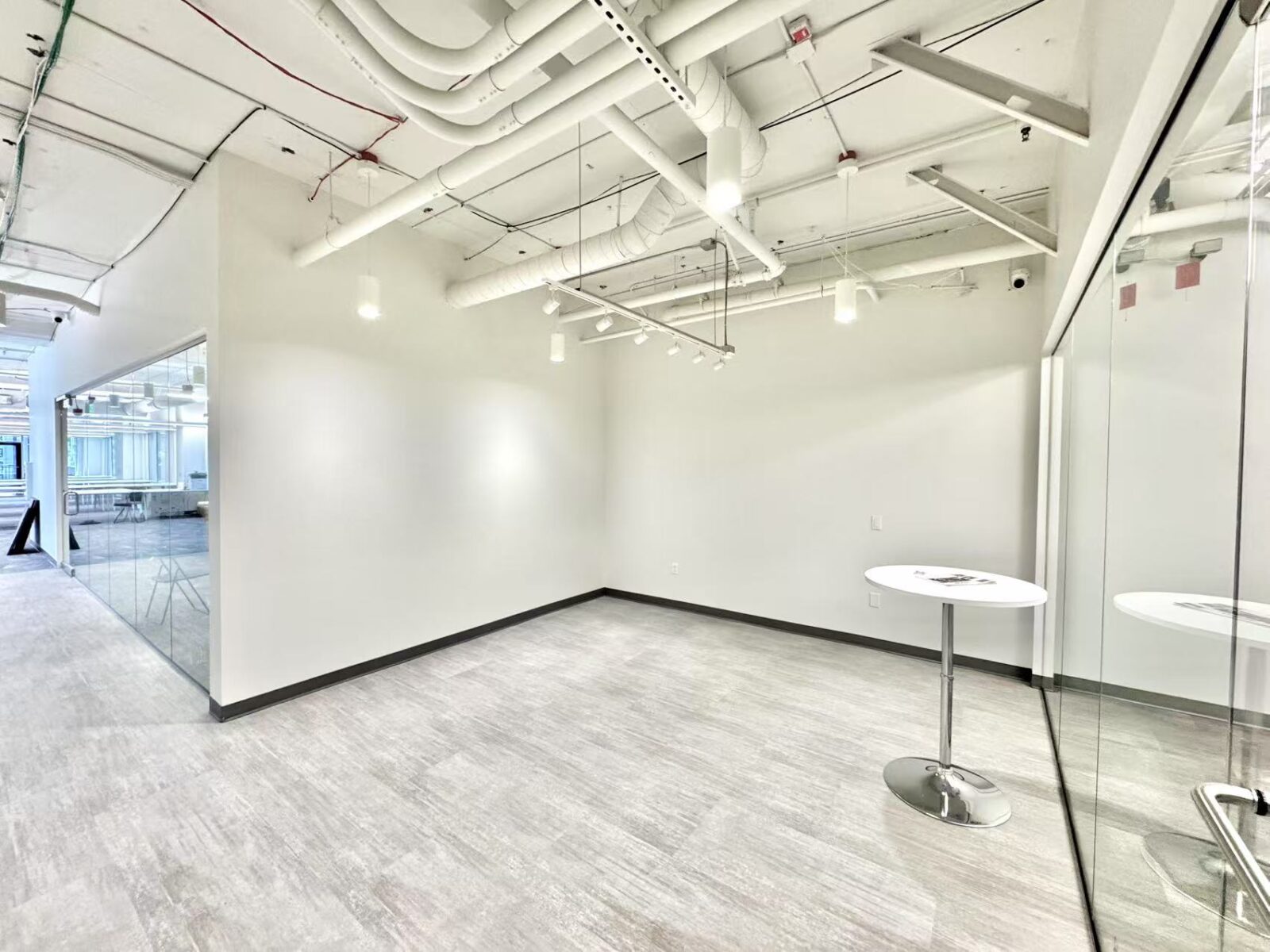188 106th Ave NE 588