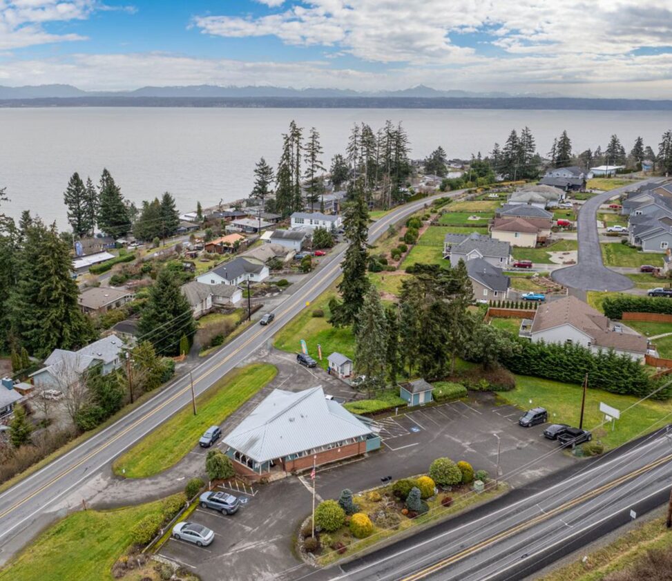 1283 Elger Bay Rd