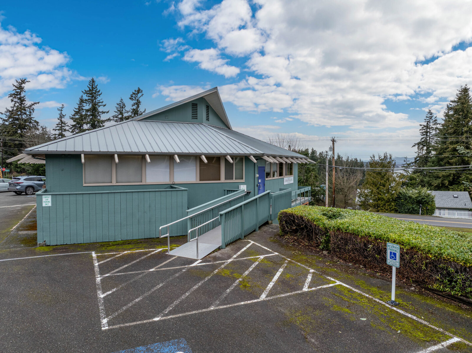 1283 Elger Bay Rd