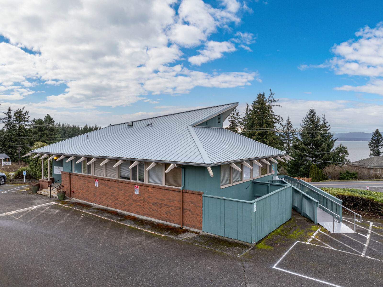 1283 Elger Bay Rd