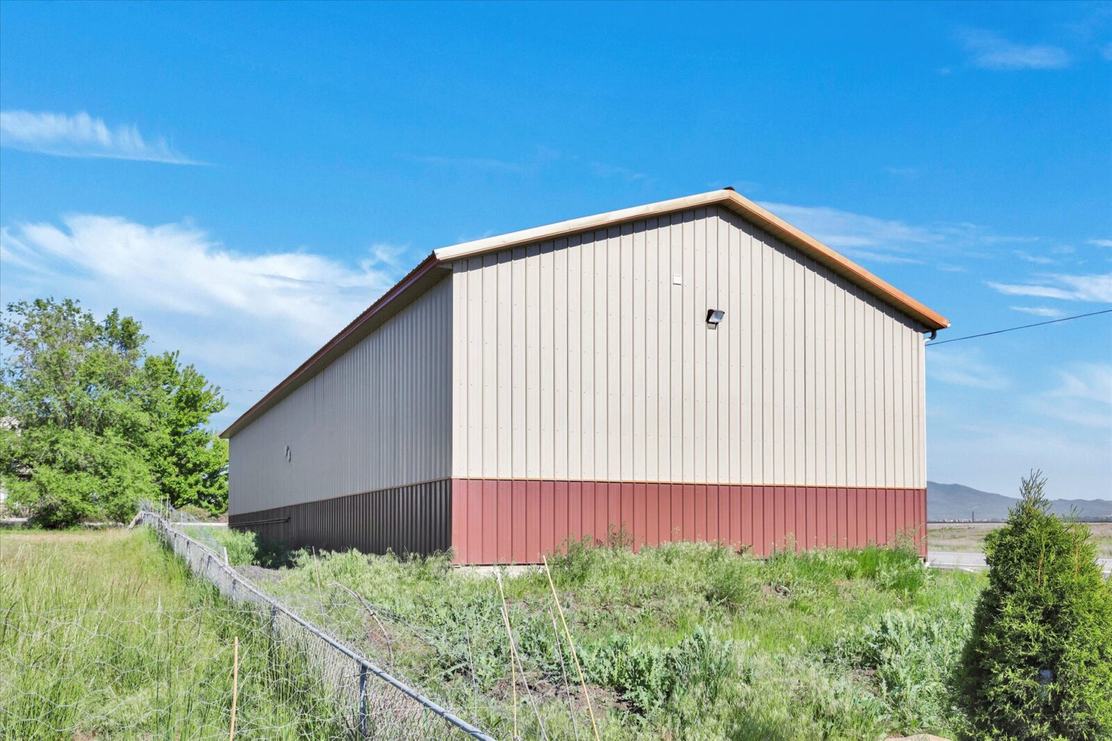 13217 E Trent