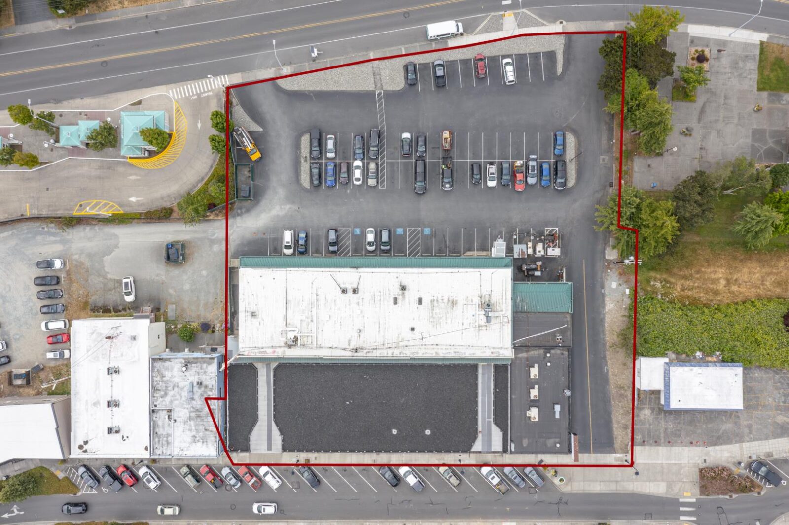 656 Bayshore SE