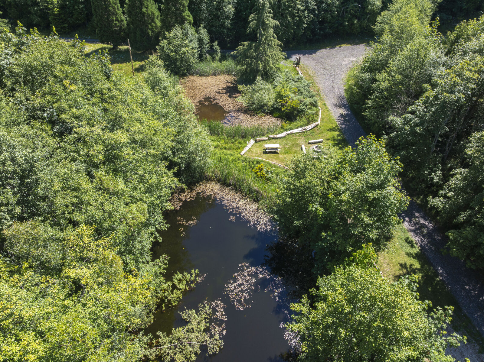 1048 Peters Rd