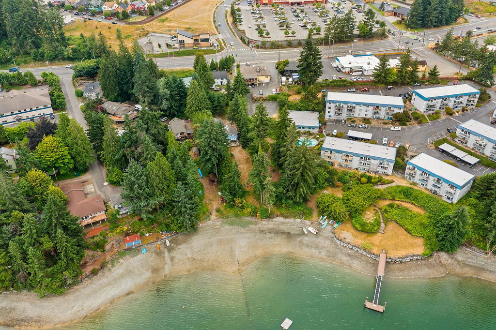 4908 Kitsap Way